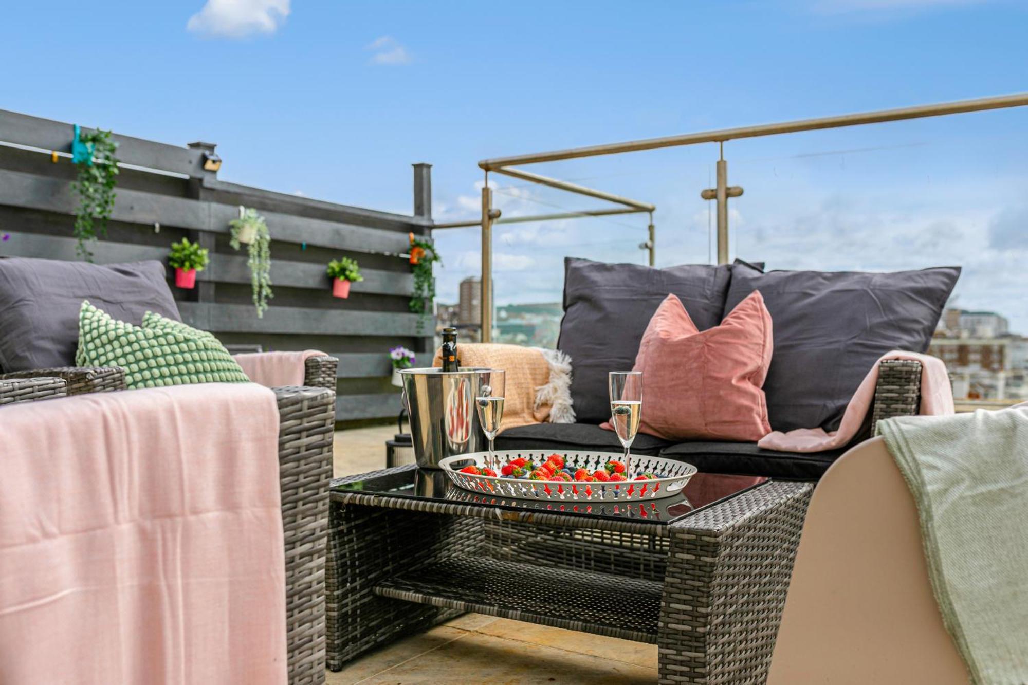 Airhost'S Brighton'S Best Green Diamond Escape With Sea Views Exterior foto